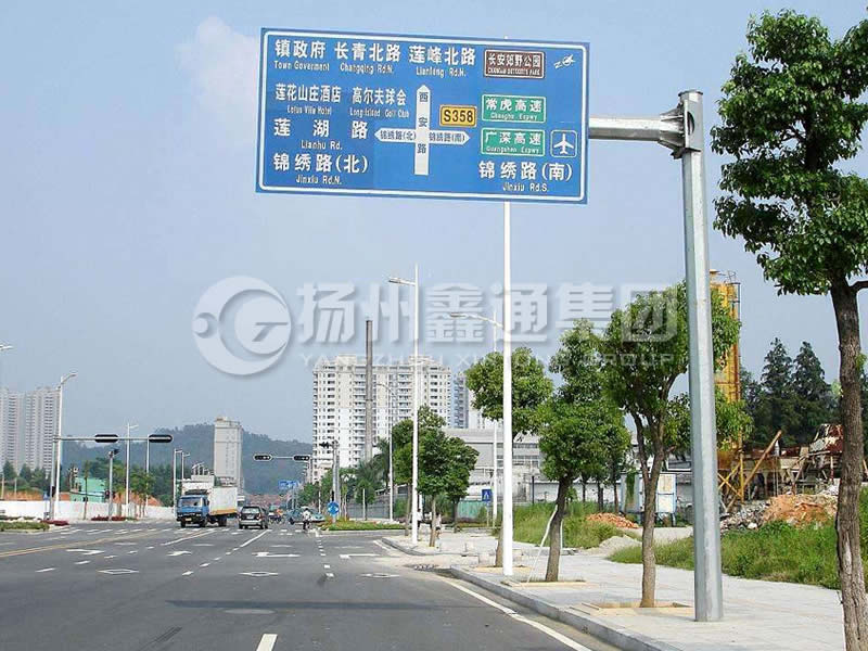 BZG-008，交通標(biāo)志桿，八棱交通標(biāo)志桿