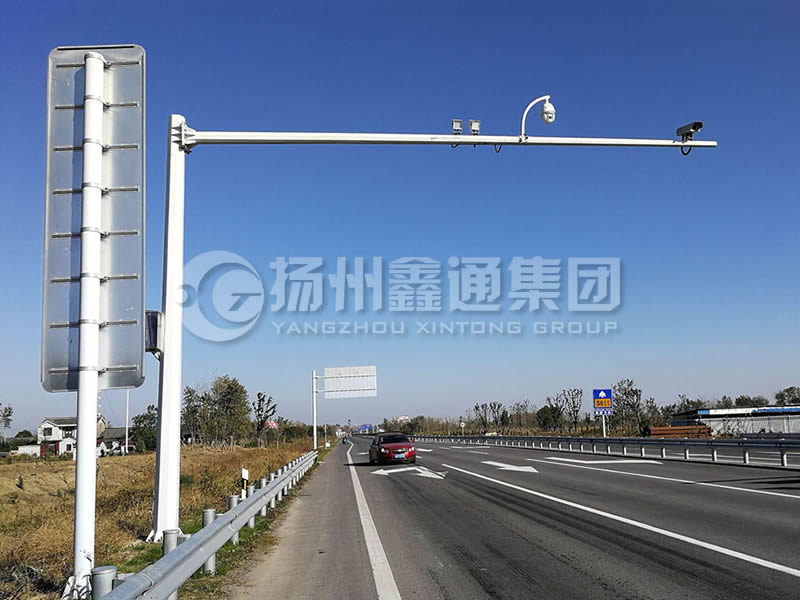 DJG-029，電子警察桿，流量監(jiān)測(cè)桿